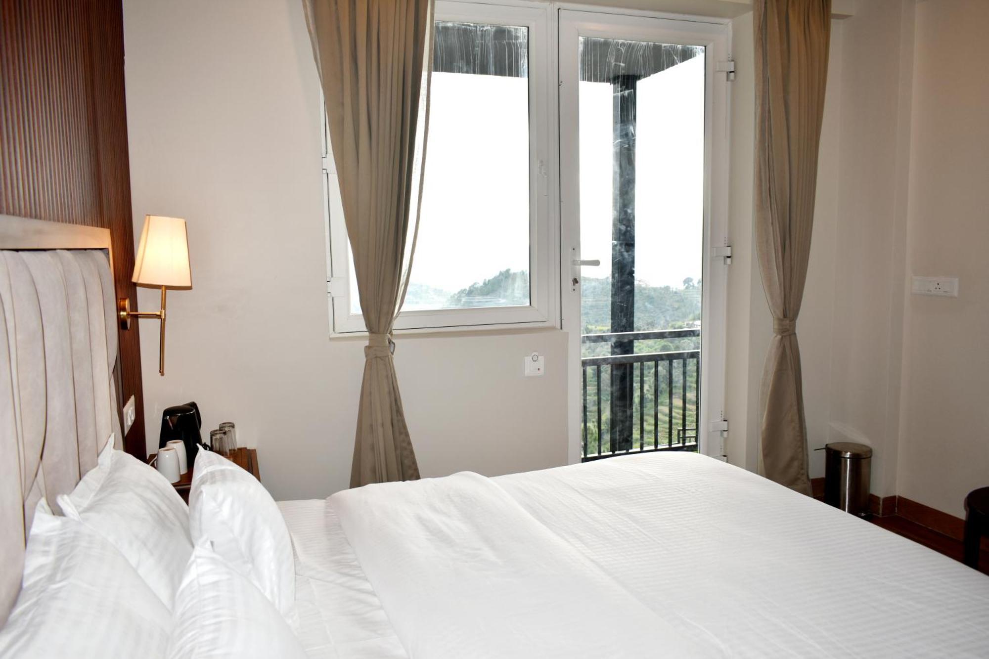 Rega Manivedya The Jungle Trail Resort Mukteshwar Εξωτερικό φωτογραφία