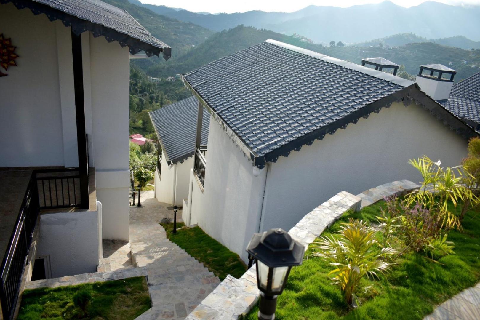Rega Manivedya The Jungle Trail Resort Mukteshwar Εξωτερικό φωτογραφία